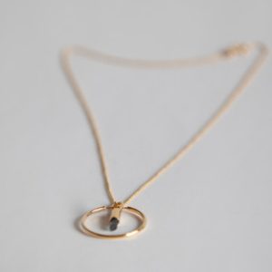 Mini mini Gold talisman turmalina verde