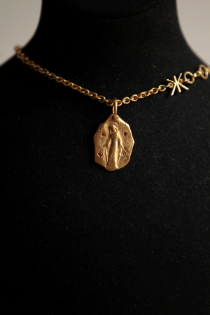 VM II Stone Gold