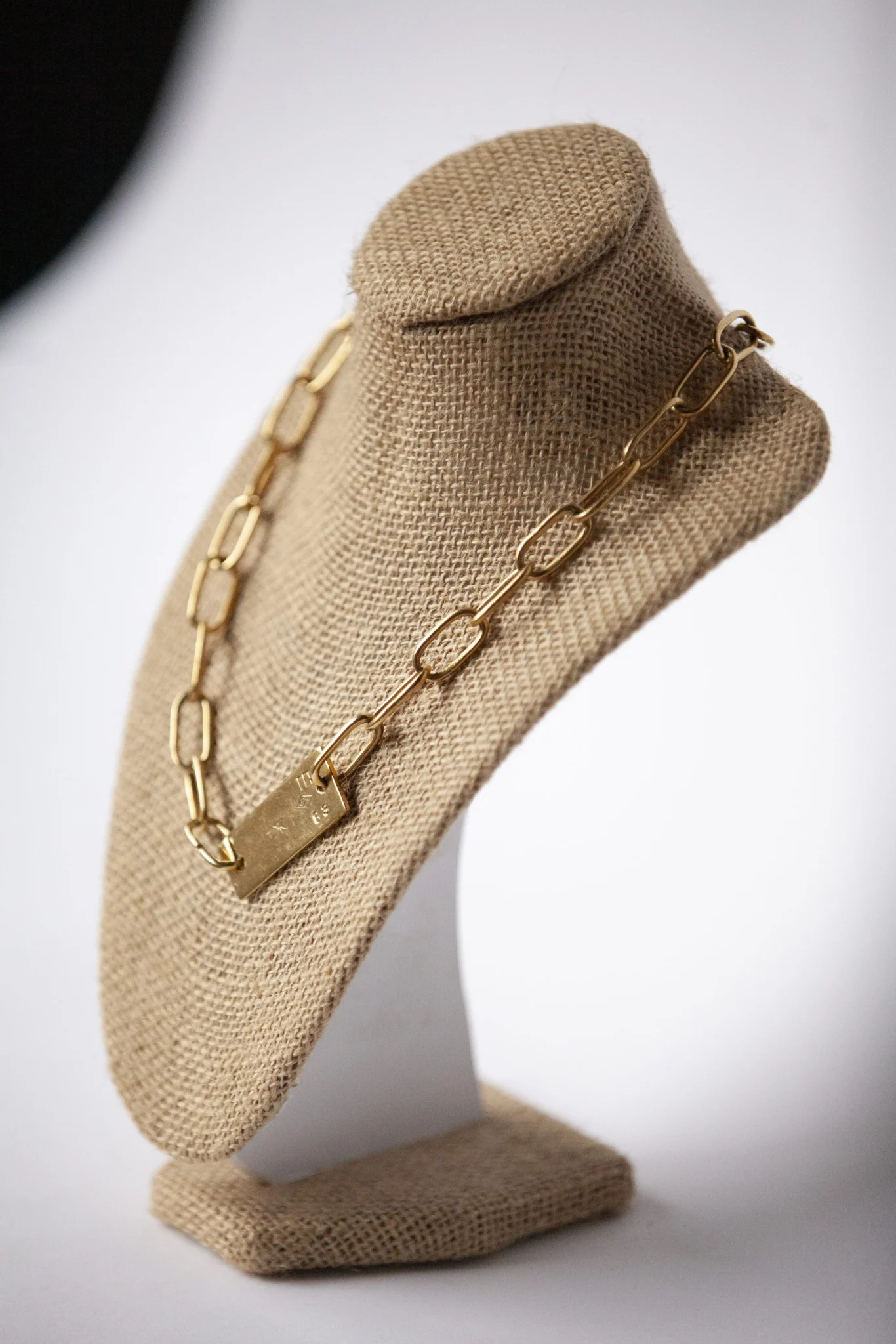 Tranquera Gold Necklace – ROKKUS (foto 5)