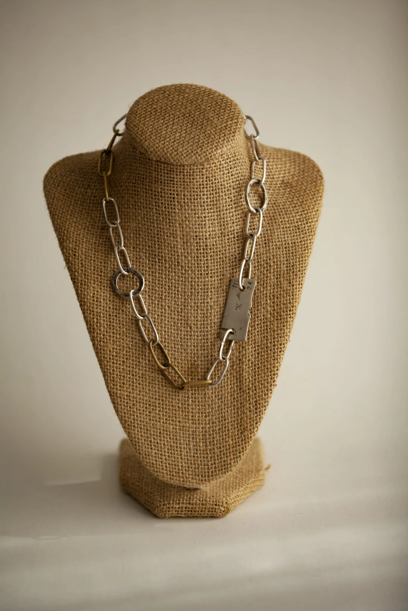 Celedonio Tranquera Necklace – ROKKUS (foto 3)