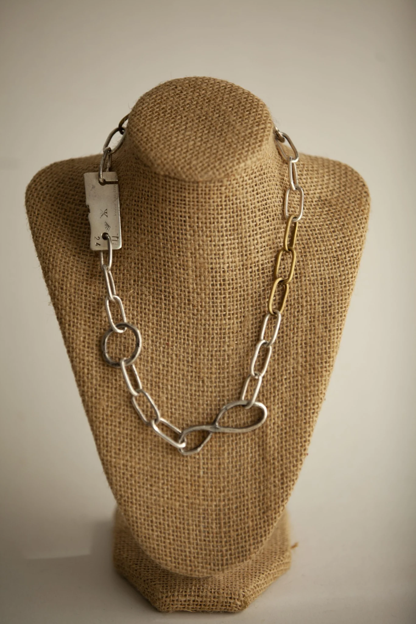 Celedonio Tranquera Necklace – ROKKUS (foto 2)